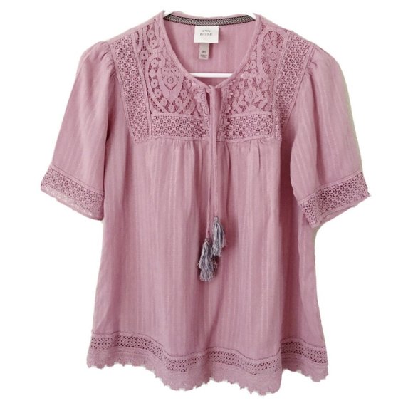 Knox Rose Tops - KNOX & ROSE SS Boho Crochet Lace Tasseled Top Sz S
